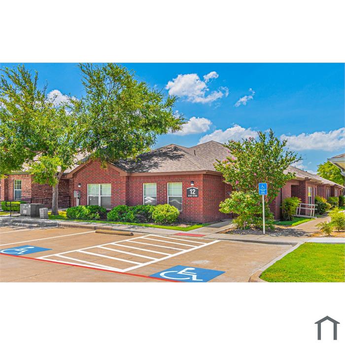 902 W Eldorado Pkwy